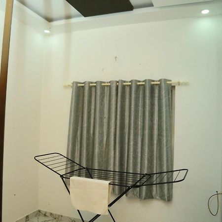 Azure Home Stay Kochi Buitenkant foto