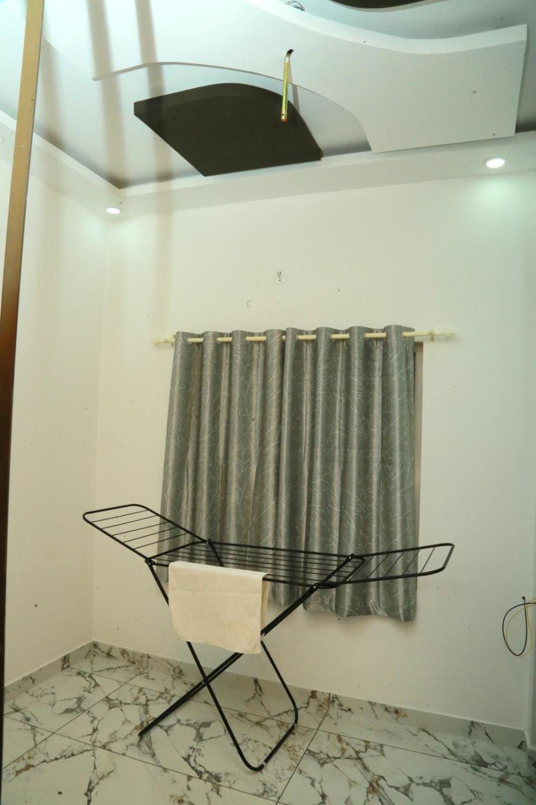 Azure Home Stay Kochi Buitenkant foto