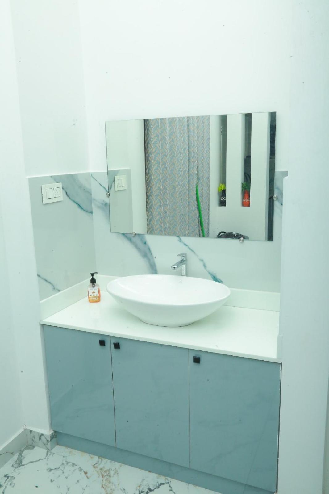 Azure Home Stay Kochi Buitenkant foto